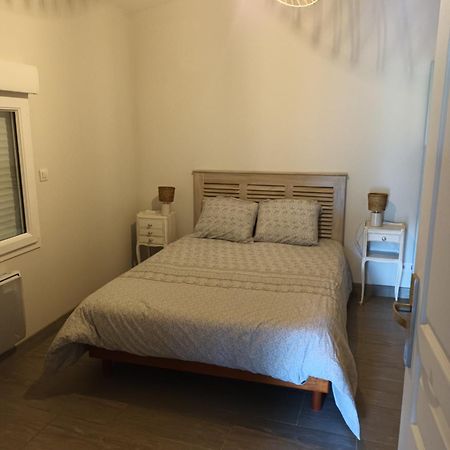 Au Puits D Antan Villa Guîtres Dış mekan fotoğraf