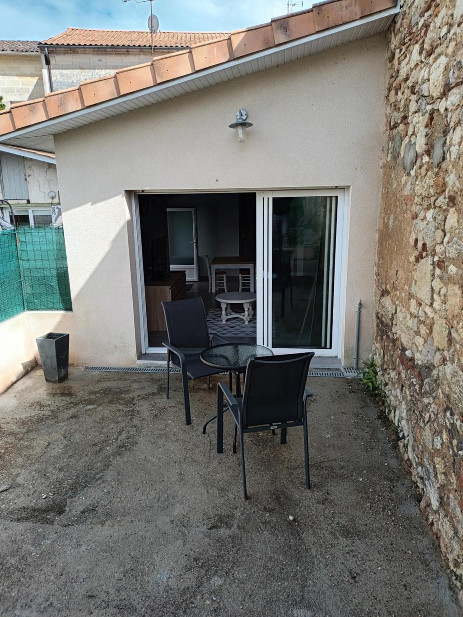 Au Puits D Antan Villa Guîtres Dış mekan fotoğraf